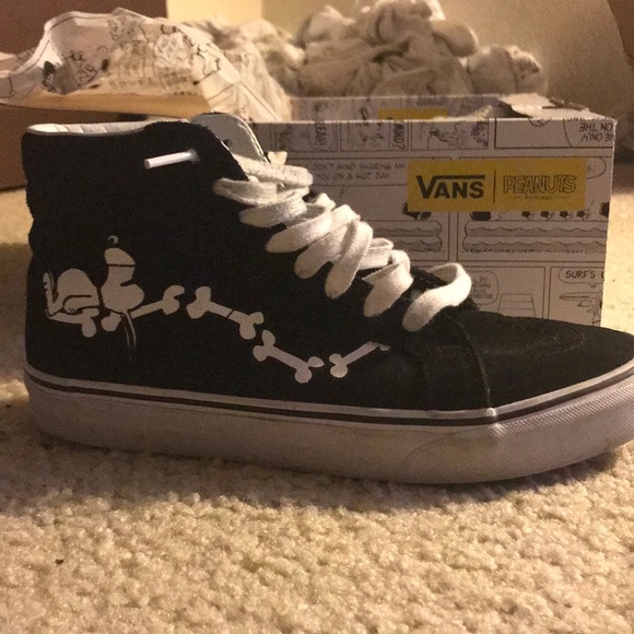 vans snoopy edition